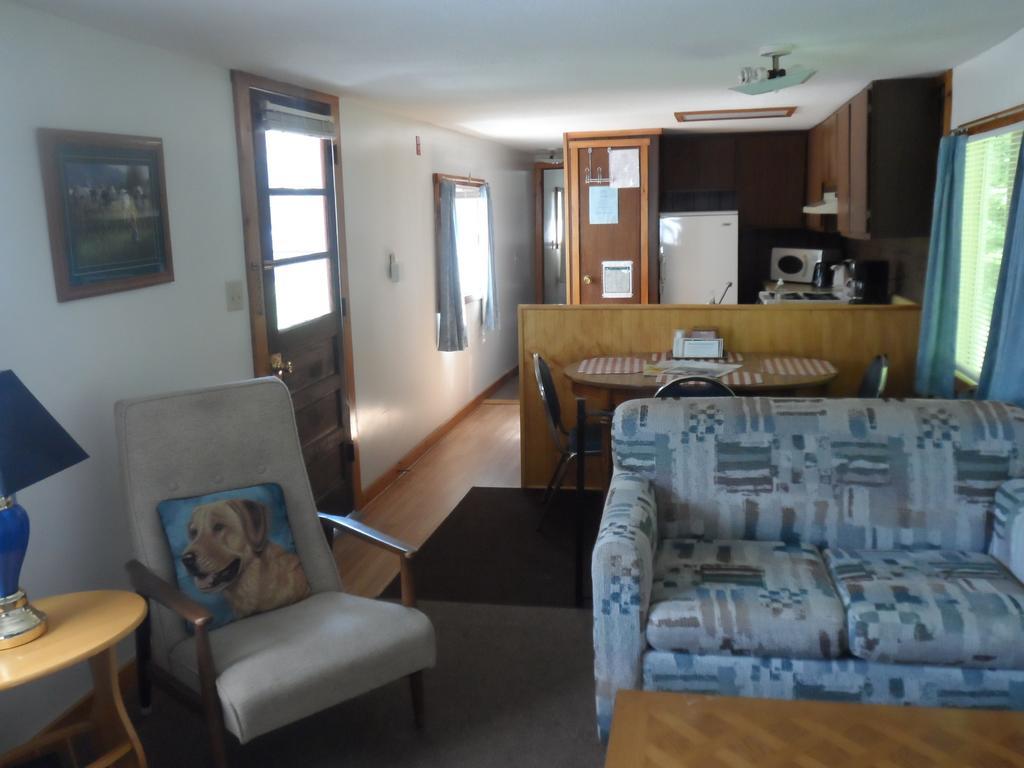 White Oak Motel & Cottages Holderness Zimmer foto